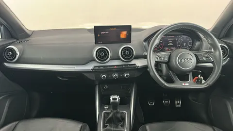 AUDI Q2 30 TFSI S Line