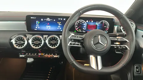 MERCEDES-BENZ CLA CLA 250e AMG Line Executive Tip Auto