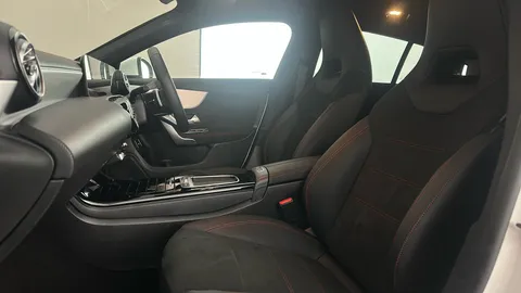 MERCEDES-BENZ CLA CLA 250e AMG Line Executive Tip Auto