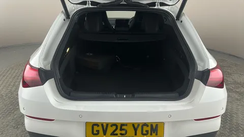 MERCEDES-BENZ CLA CLA 250e AMG Line Executive Tip Auto