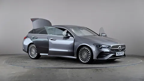 MERCEDES-BENZ CLA CLA 200 AMG Line Premium Tip Auto