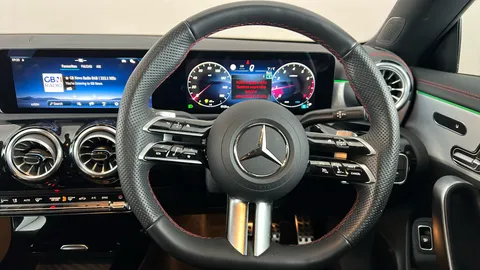 MERCEDES-BENZ CLA CLA 200 AMG Line Premium Tip Auto