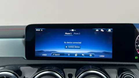 MERCEDES-BENZ CLA CLA 200 AMG Line Premium Tip Auto