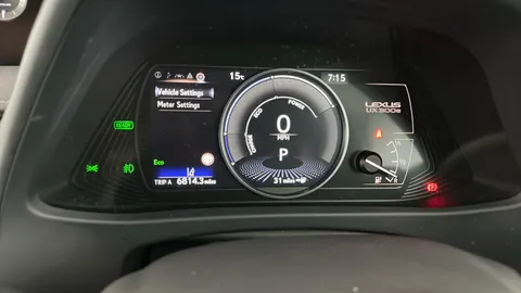 LEXUS UX 300e 150kW 54.3 kWh E-CVT