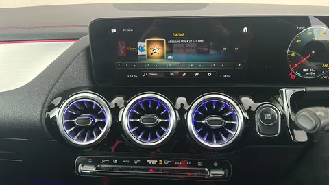 MERCEDES-BENZ EQA EQA 300 4M 168kW AMG Line Premium 66.5kWh Auto