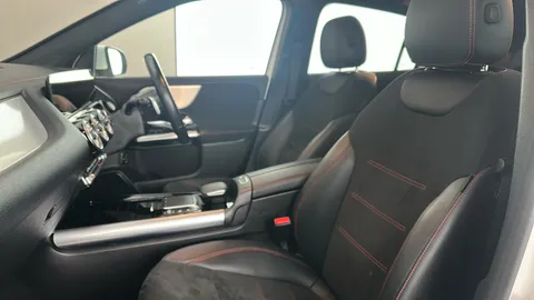 MERCEDES-BENZ EQA EQA 300 4M 168kW AMG Line Premium 66.5kWh Auto