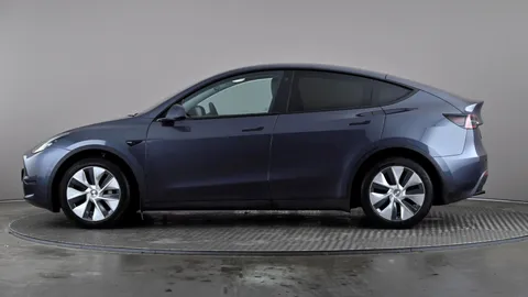 TESLA MODEL Y Long Range AWD Auto