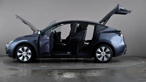 TESLA MODEL Y Long Range AWD Auto