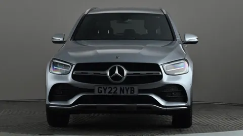MERCEDES-BENZ GLC GLC 300 4Matic AMG Line 9G-Tronic