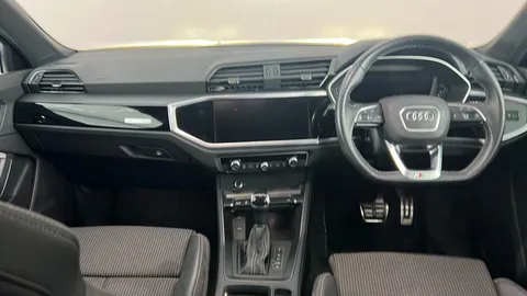 AUDI Q3 35 TFSI Black Edition S Tronic