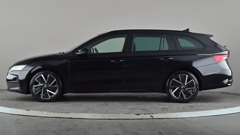 SKODA OCTAVIA 2.0 TDI 150 Sportline DSG