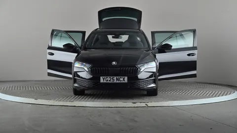 SKODA OCTAVIA 2.0 TDI 150 Sportline DSG