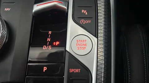 BMW 3 SERIES 320i M Sport Step Auto