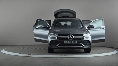 MERCEDES-BENZ GLC COUPE GLC 220d 4Matic AMG Line 9G-Tronic