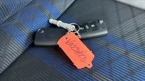 VOLKSWAGEN T-ROC 2.0 TSI 300 4MOTION R DSG