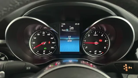 MERCEDES-BENZ GLC COUPE GLC 220d 4Matic AMG Line 9G-Tronic