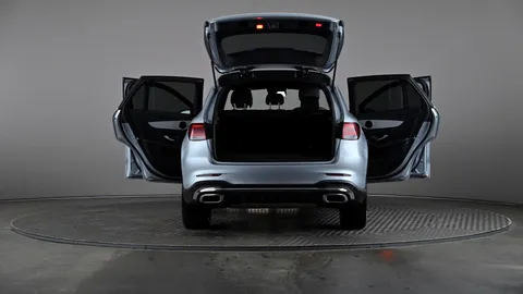 MERCEDES-BENZ GLC GLC 300 4Matic AMG Line Premium 9G-Tronic