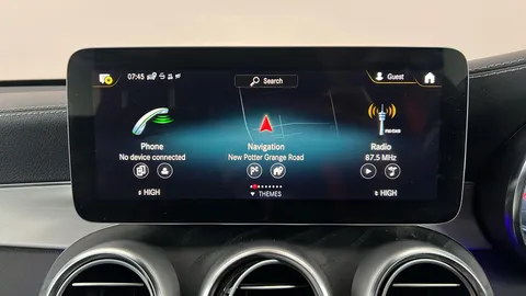 MERCEDES-BENZ GLC GLC 300 4Matic AMG Line Premium 9G-Tronic