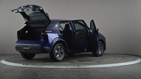 NISSAN QASHQAI 1.3 DiG-T MH 158 Acenta Premium Xtronic