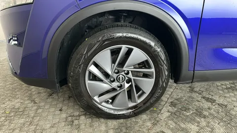 NISSAN QASHQAI 1.3 DiG-T MH 158 Acenta Premium Xtronic