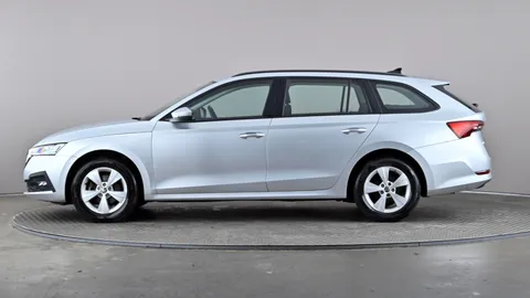 SKODA OCTAVIA 1.5 TSI SE Technology