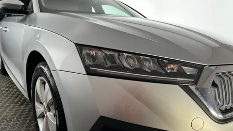 SKODA OCTAVIA 1.5 TSI SE Technology