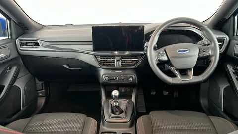 FORD FOCUS 1.0 EcoBoost Hybrid mHEV ST-Line