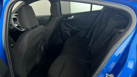 FORD FOCUS 1.0 EcoBoost Hybrid mHEV ST-Line