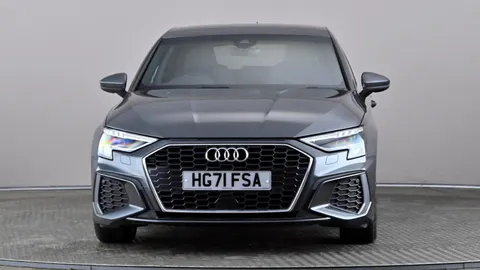 AUDI A3 35 TFSI S Line
