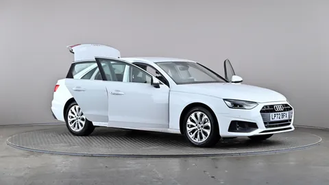 AUDI A4 35 TFSI Technik S Tronic