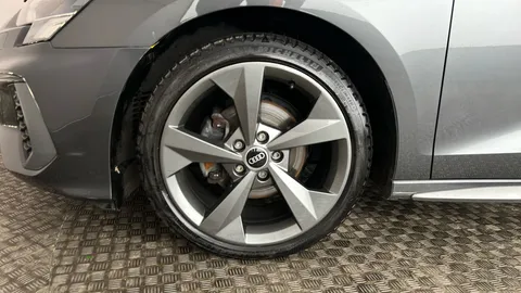 AUDI A3 35 TFSI S Line