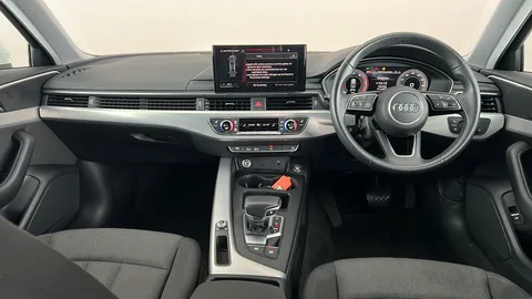 AUDI A4 35 TFSI Technik S Tronic