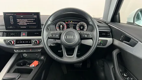 AUDI A4 35 TFSI Technik S Tronic