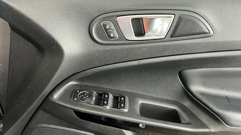 FORD ECOSPORT 1.0 EcoBoost 125 Titanium
