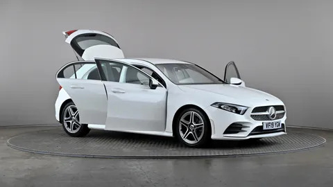 MERCEDES-BENZ A CLASS A180d AMG Line Auto