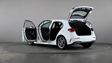 MERCEDES-BENZ A CLASS A180d AMG Line Auto