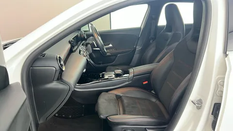 MERCEDES-BENZ A CLASS A180d AMG Line Auto