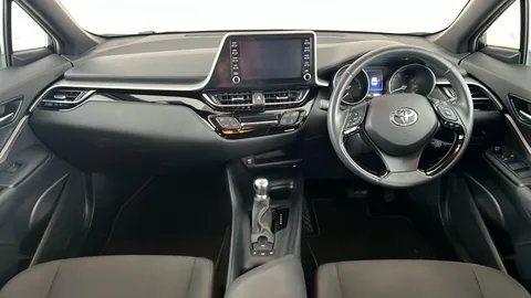 TOYOTA C-HR 1.8 Hybrid Icon CVT