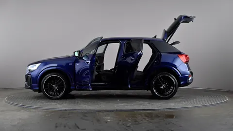 AUDI Q2 35 TFSI Black Edition S Tronic