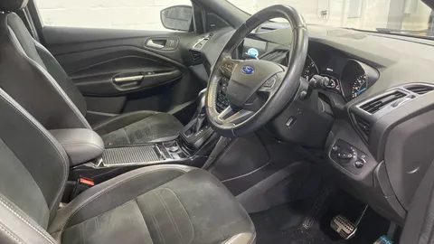 FORD KUGA 2.0 TDCi 180 ST-Line X Auto