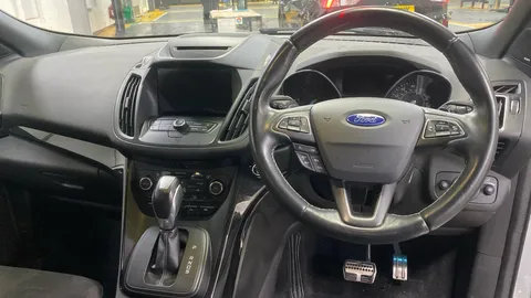 FORD KUGA 2.0 TDCi 180 ST-Line X Auto