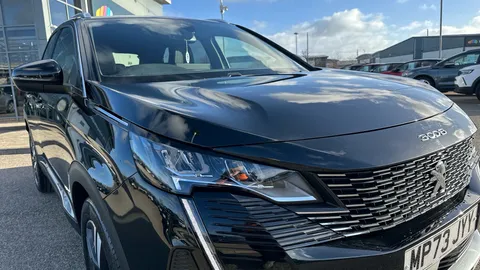 PEUGEOT 3008 1.2 Hybrid 136 Allure Premium+ e-DSC6