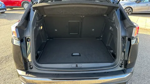 PEUGEOT 3008 1.2 Hybrid 136 Allure Premium+ e-DSC6