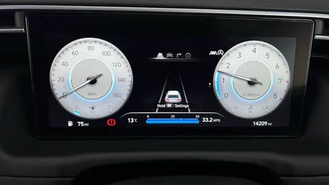 HYUNDAI TUCSON 1.6 TGDi SE Connect 2WD