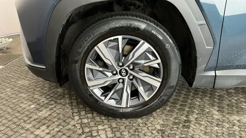 HYUNDAI TUCSON 1.6 TGDi SE Connect 2WD