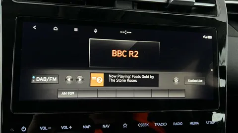 HYUNDAI TUCSON 1.6 TGDi SE Connect 2WD