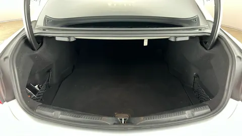 MERCEDES-BENZ E CLASS E220d AMG Line Premium 9G-Tronic