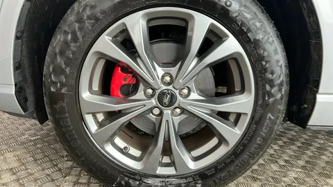 FORD KUGA 2.5 PHEV ST-Line Edition CVT