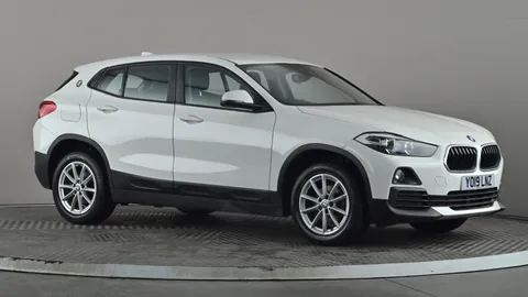 BMW X2 sDrive 18i SE
