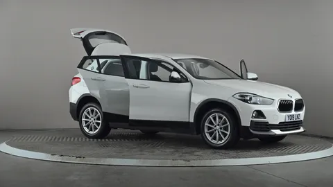 BMW X2 sDrive 18i SE